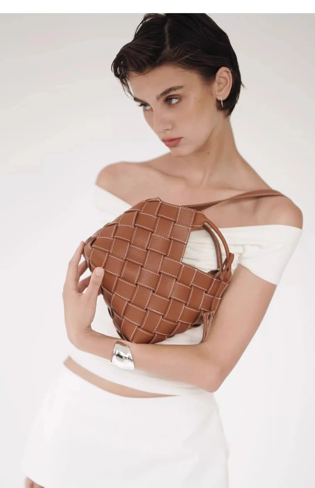 VERA BY VERAFIED. Woven Bag