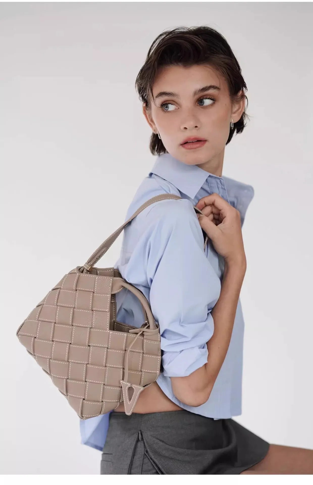VERA BY VERAFIED. Woven Bag