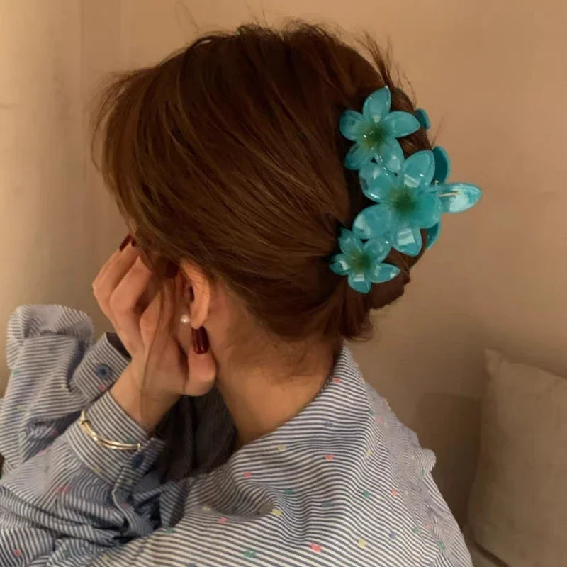 Sweet Flower Hair Clip