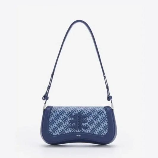 Single shoulder & underarm crossbody bag.